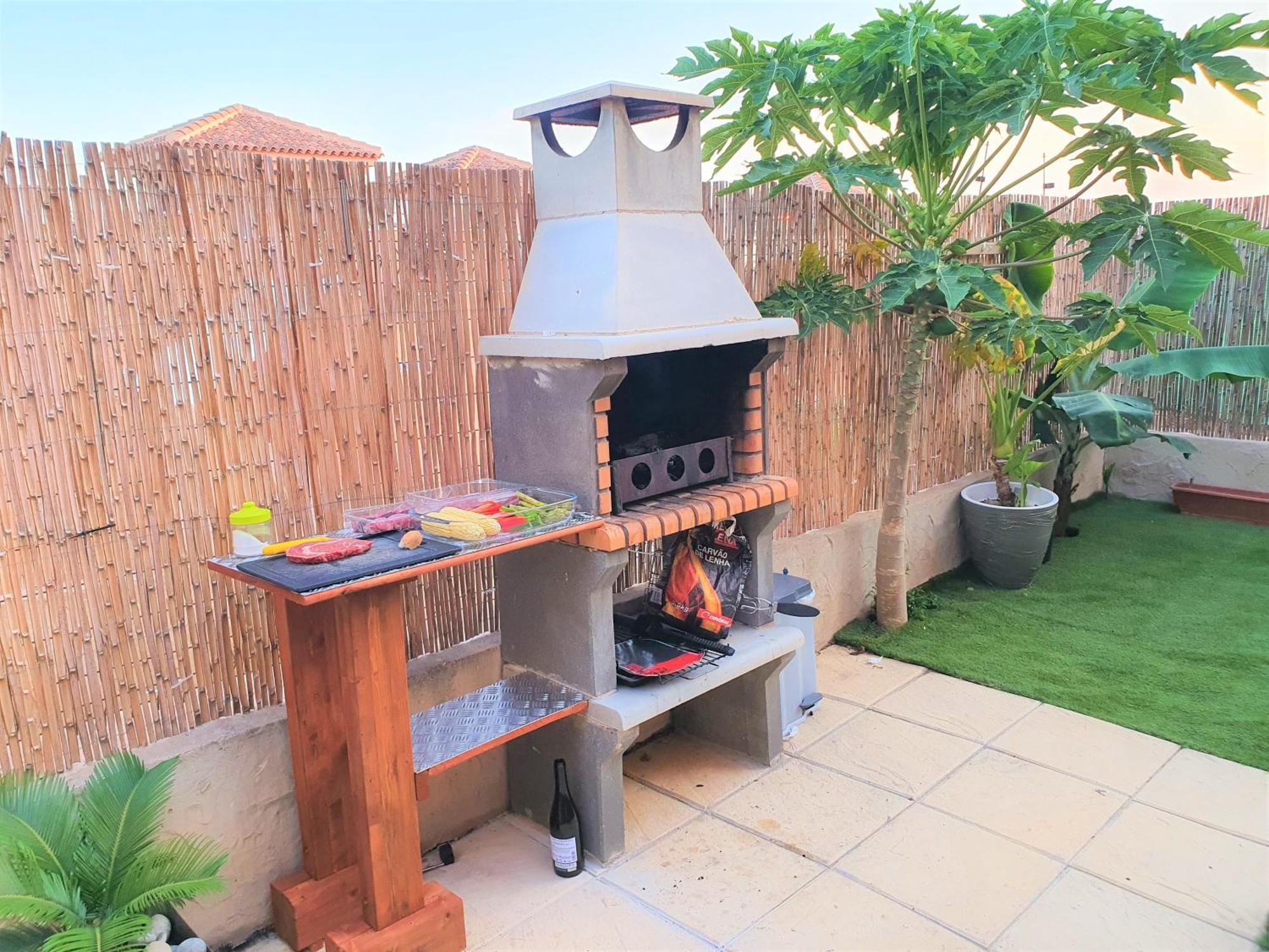 Espacioso Apartamento Con Preciosos Jardines Y Bbq Isla Plana Eksteriør billede